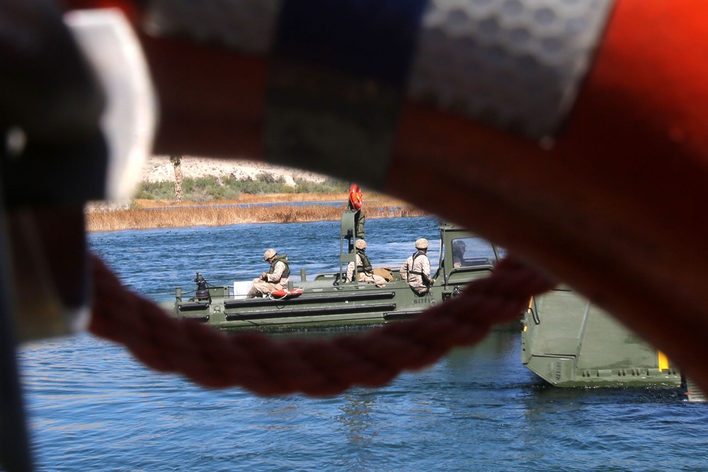 Bridging the gap: 7th ESB Marines train on the Colorado River