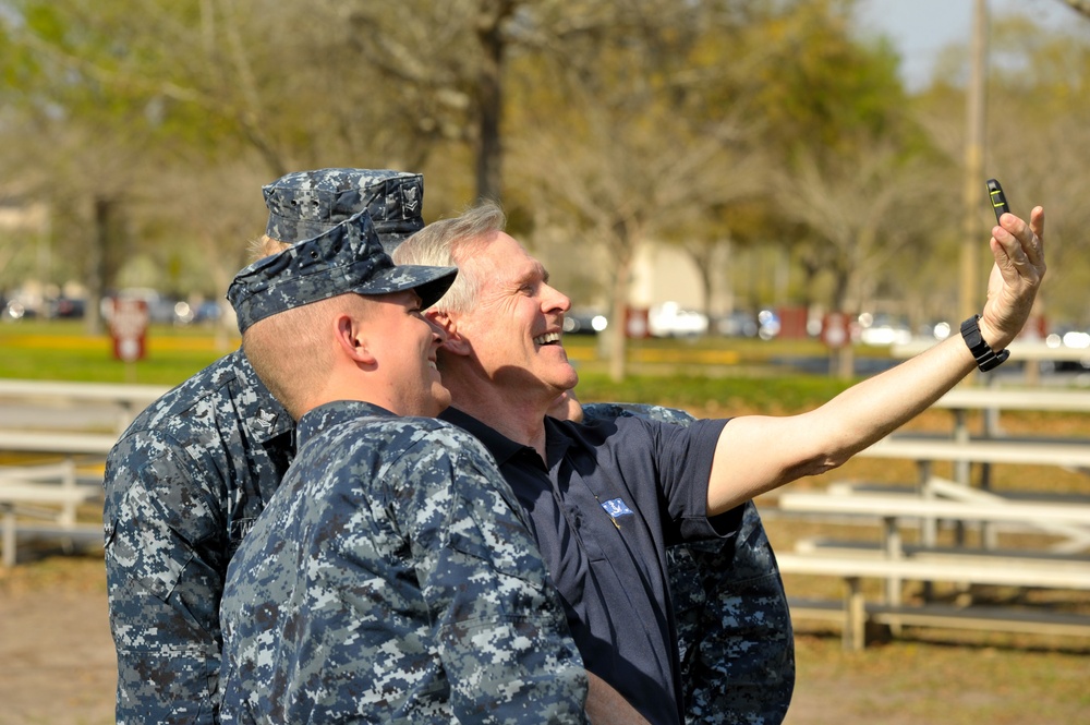 SECNAV visits NSB Kings Bay