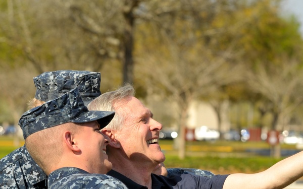 SECNAV visits NSB Kings Bay