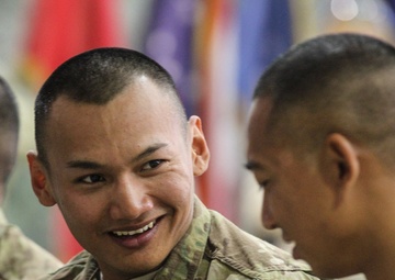 Deployed service members become US citizens