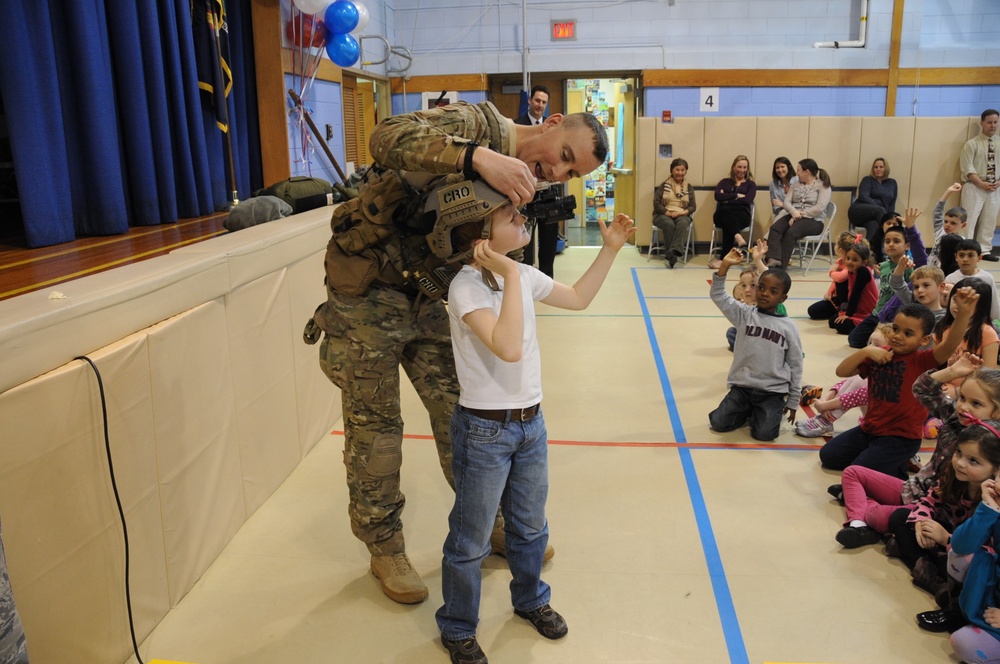 106th Rescue Wing visits Remsenbugr-Speonk Elementary School