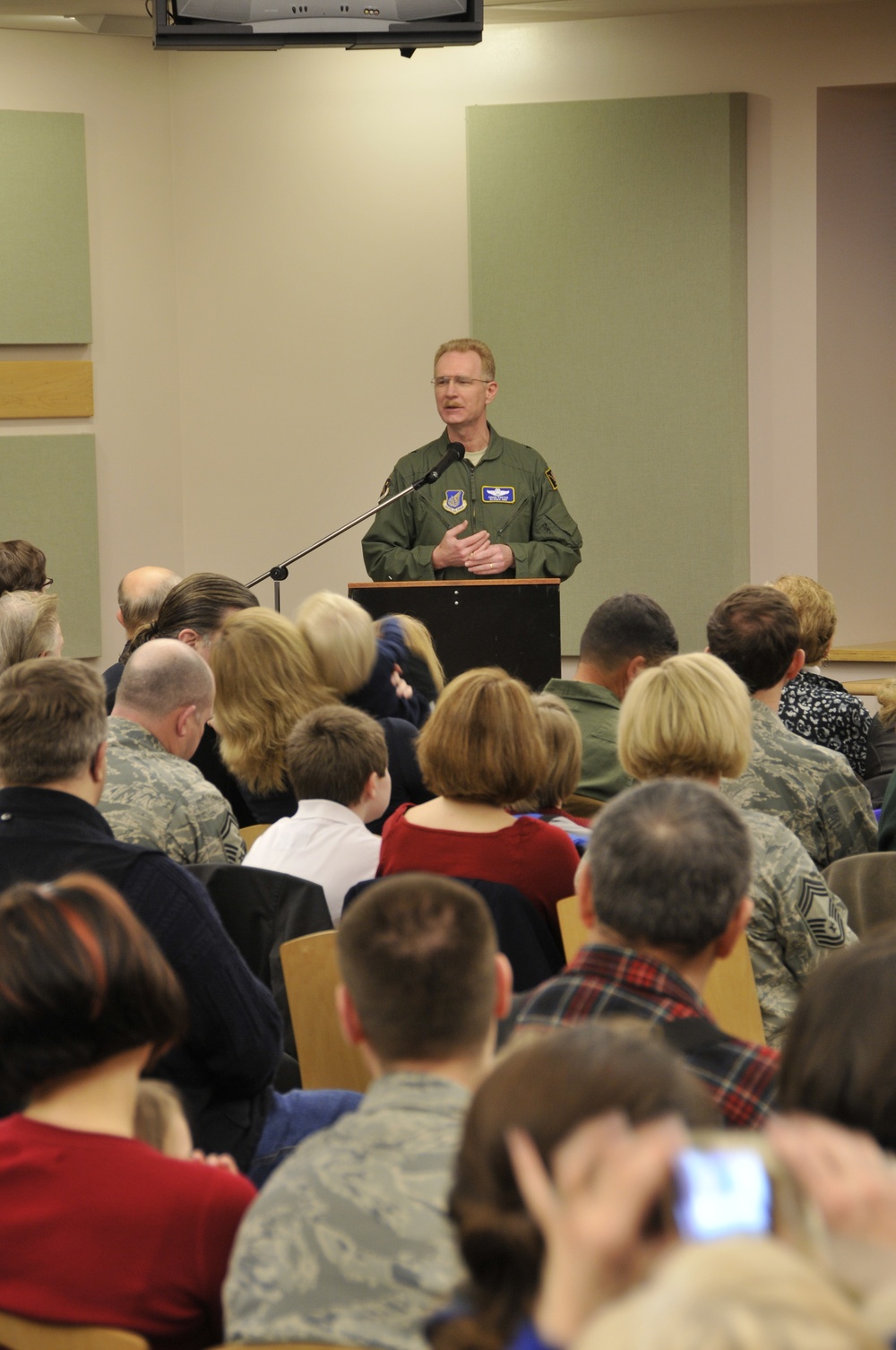 Brig. Gen. Charles E. Foster addresses wing members