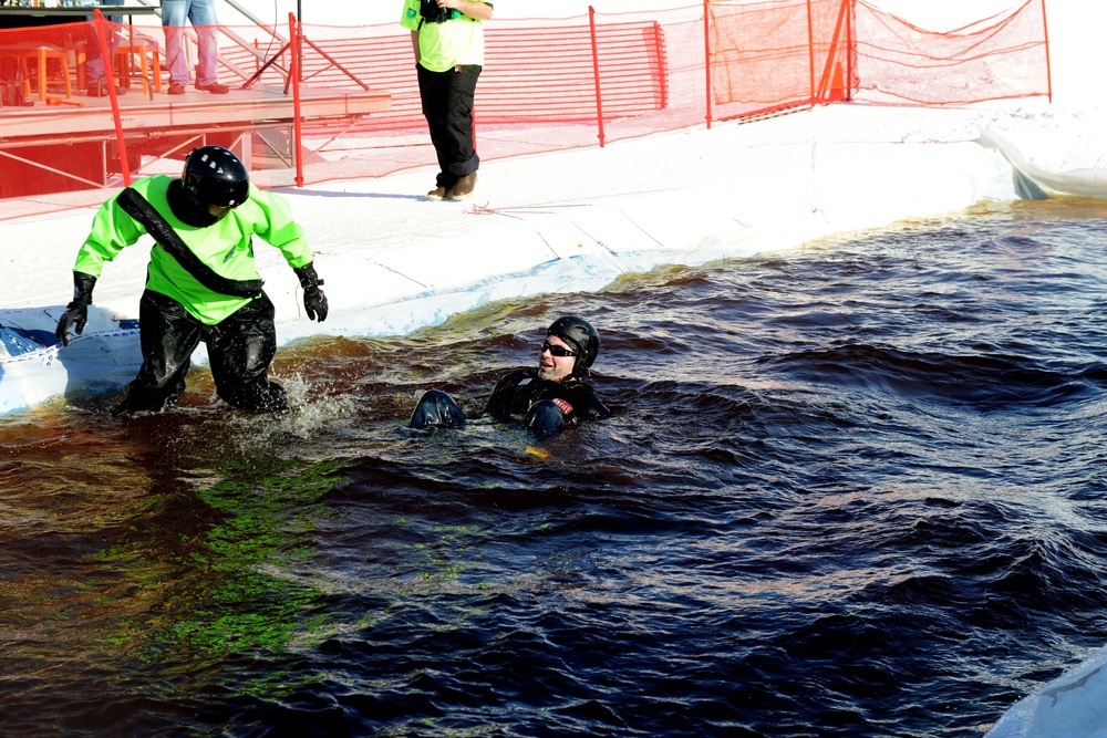 673rd FSS hosts 2014 Spring Meltdown event