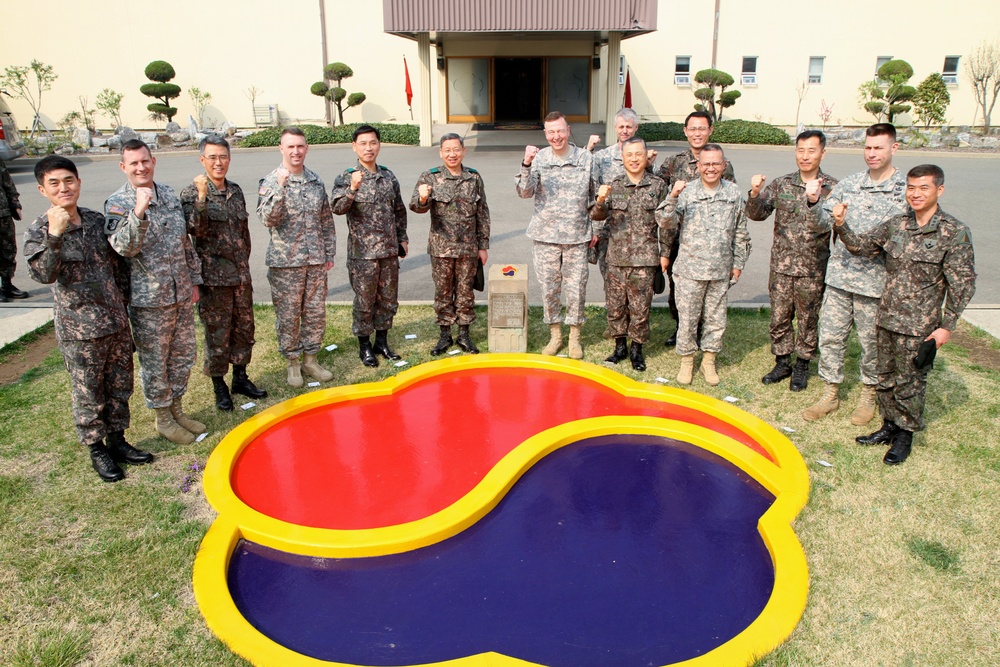 ROK logistics command visits Team 19