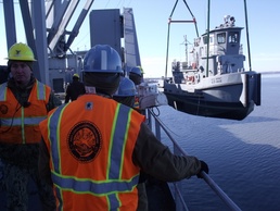 Tug offloads in Anchorage for Alaska Shield