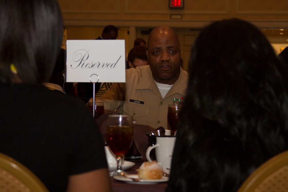 Marines answer questions at 40th Annual NSBE Convention