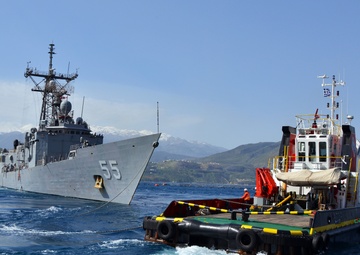 USS Elrod Departs Crete