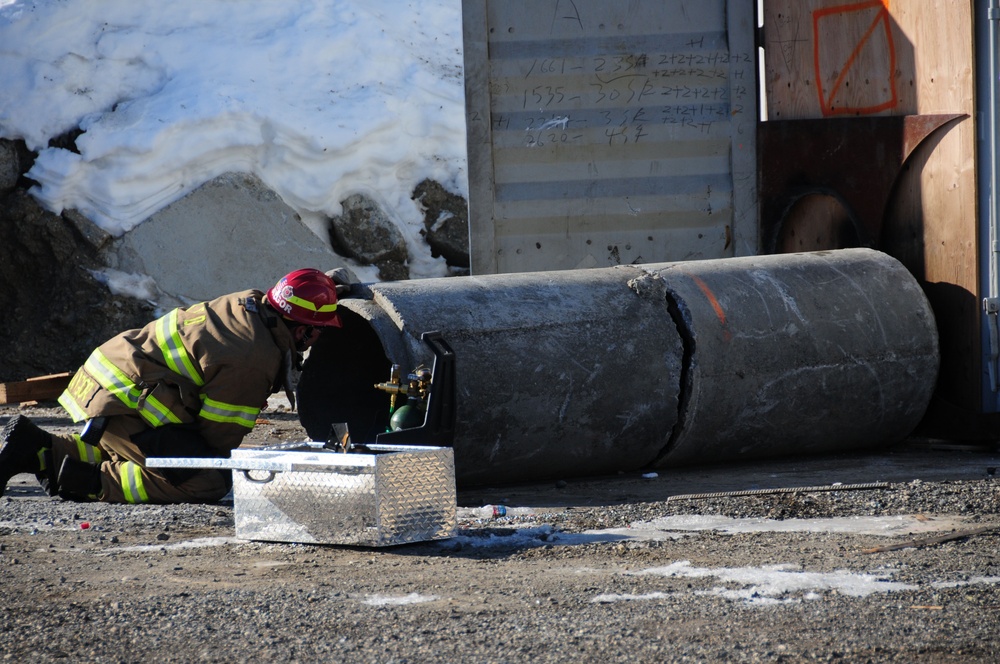 Exercise Alaska Shield 2014 Fairbanks search and rescue training