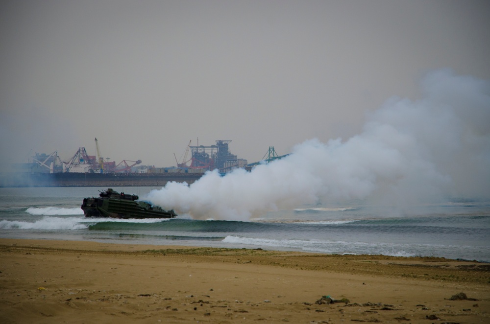 Amphibious Assault Rehearsal Ssang Yong 14