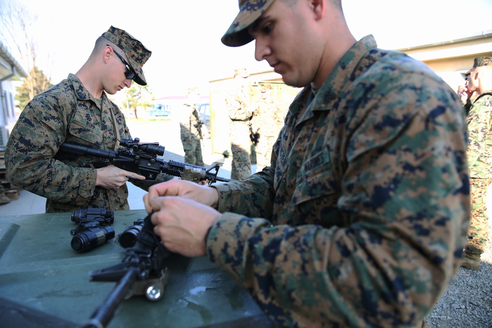 BSRF Marines Conduct Contingency Response Drills