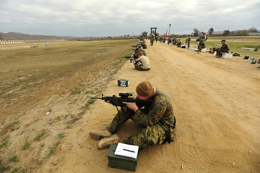 Marine Recruiters take aim at 2014 Western Division Match