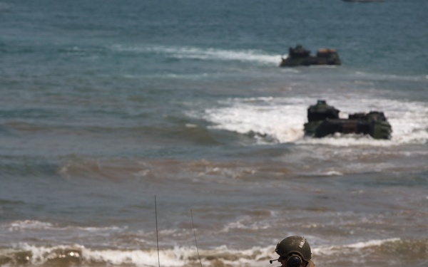 Australia, US Amphibious Landing Exercise, Ssang Yong 14