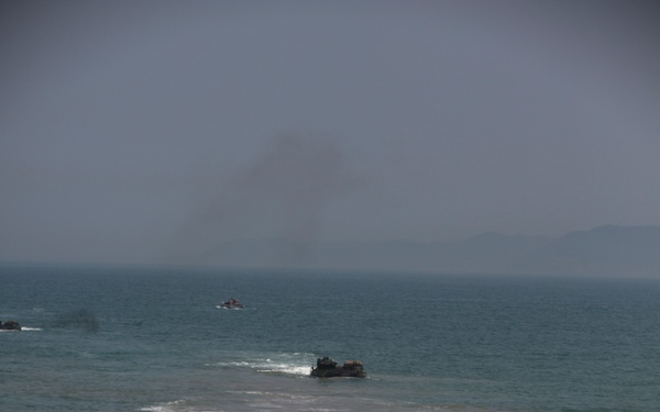 Australia, US Amphibious Landing Exercise, Ssang Yong 14