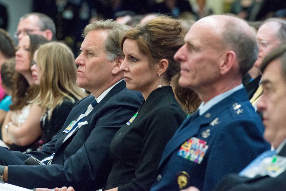 Head of NSA, CYBERCOM retires after 40 years of military service