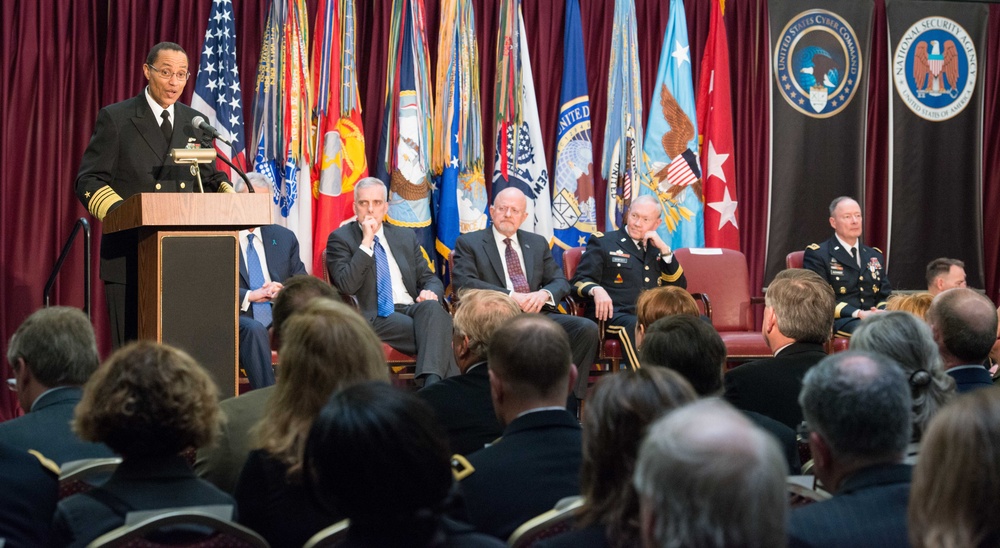 Head of NSA, CYBERCOM retires after 40 years of military service