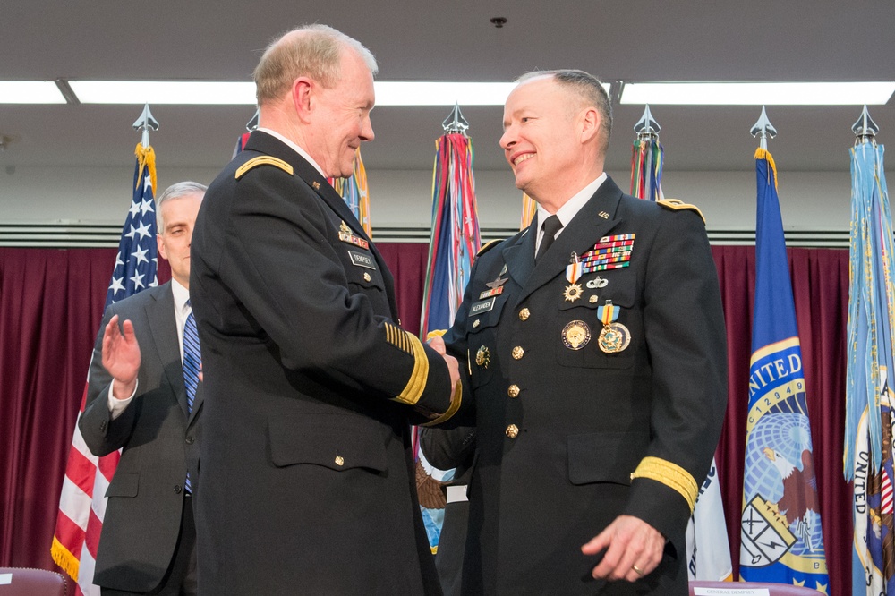 Head of NSA, CYBERCOM retires after 40 years of military service