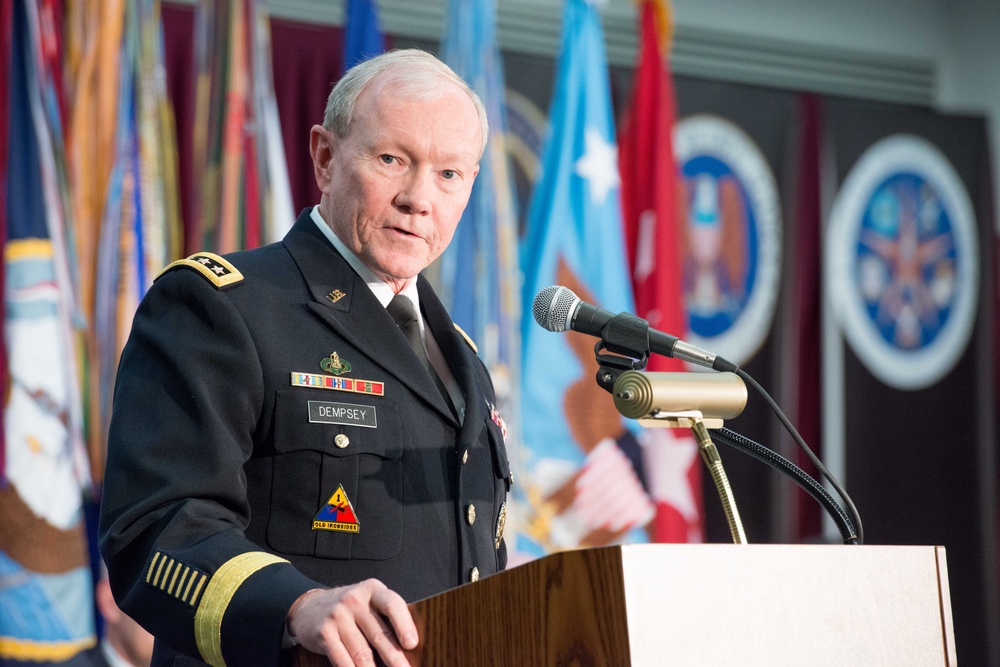 Head of NSA, CYBERCOM retires after 40 years of military service