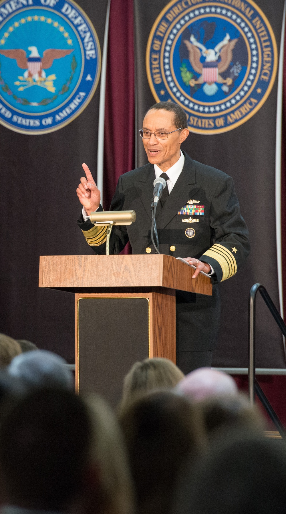 Head of NSA, CYBERCOM retires after 40 years of military service