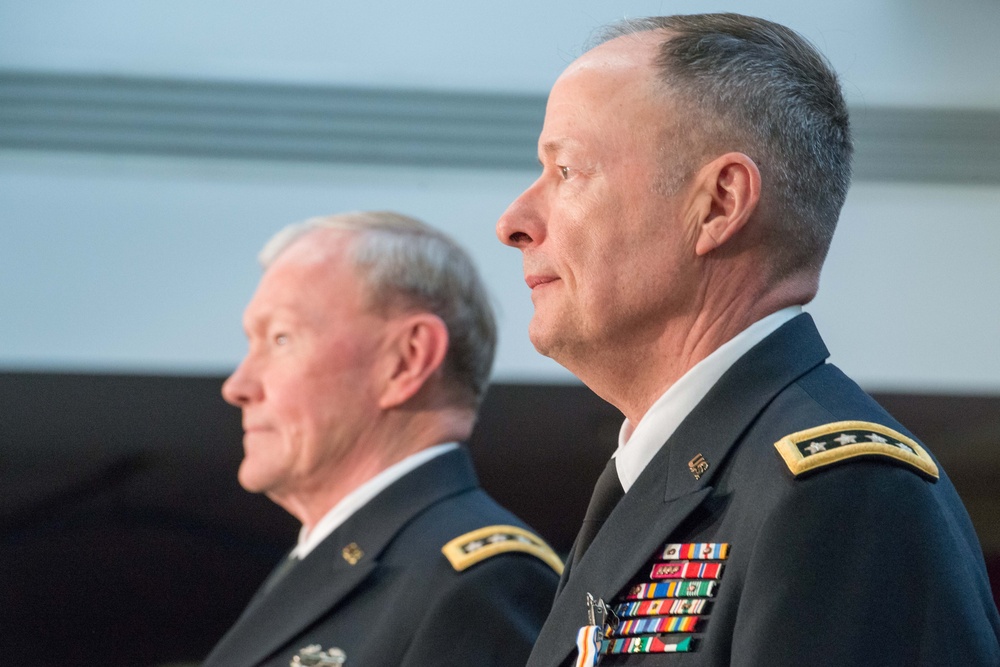 Head of NSA, CYBERCOM retires after 40 years of military service