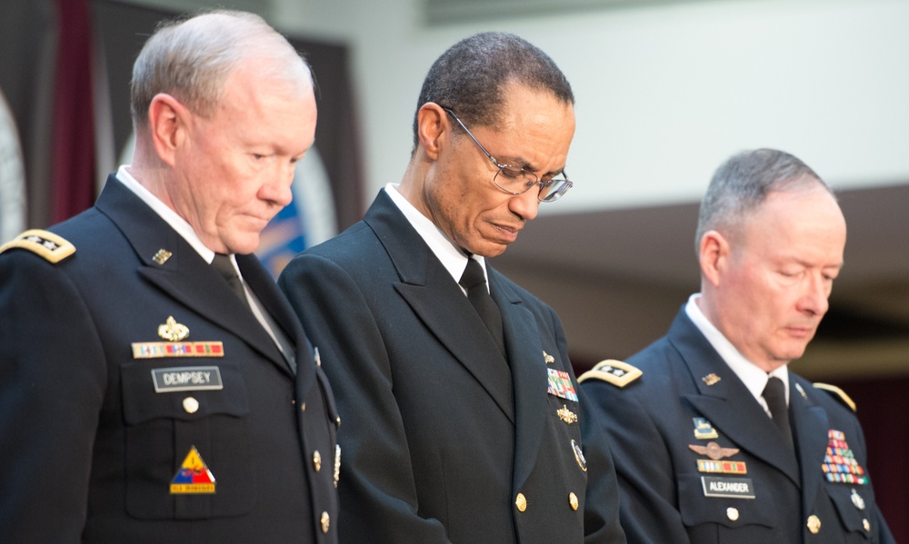 Head of NSA, CYBERCOM retires after 40 years of military service