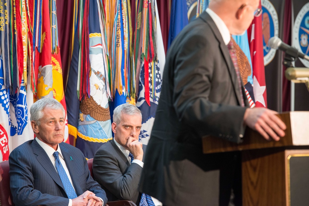 Head of NSA, CYBERCOM retires after 40 years of military service