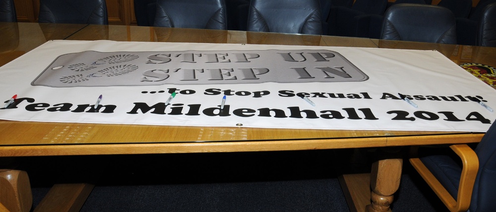Step up, step in: Team Mildenhall leaders pledge support