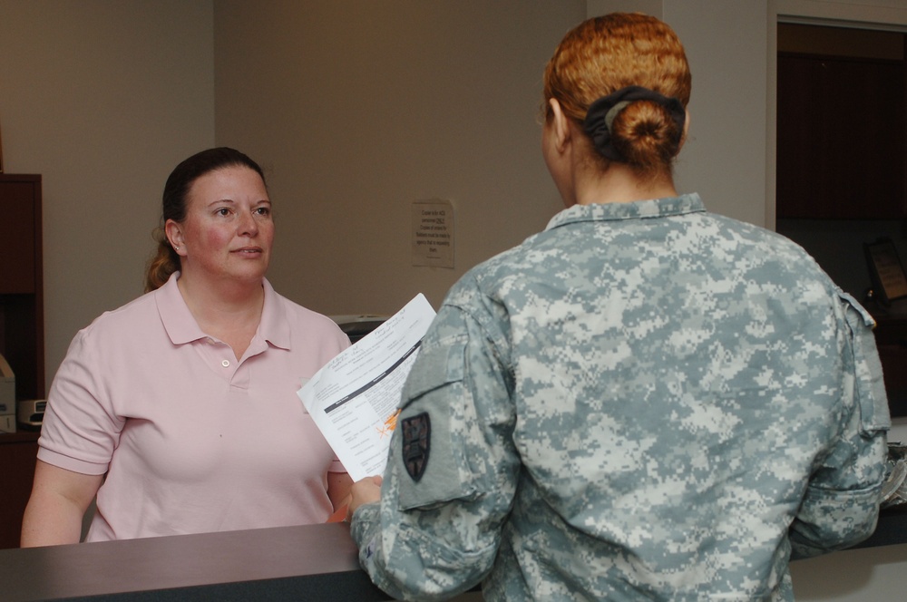 AFRC, ACS ensure service members’ and families’ well-being