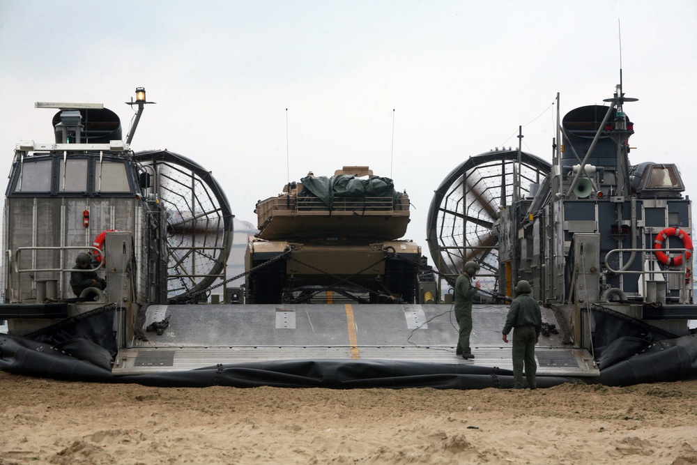Bring forth the tanks, Ssang Yong 14