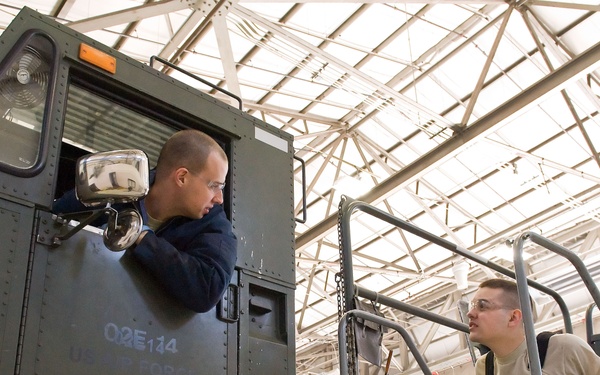 MHE Section preps Tunner 60K for shipment