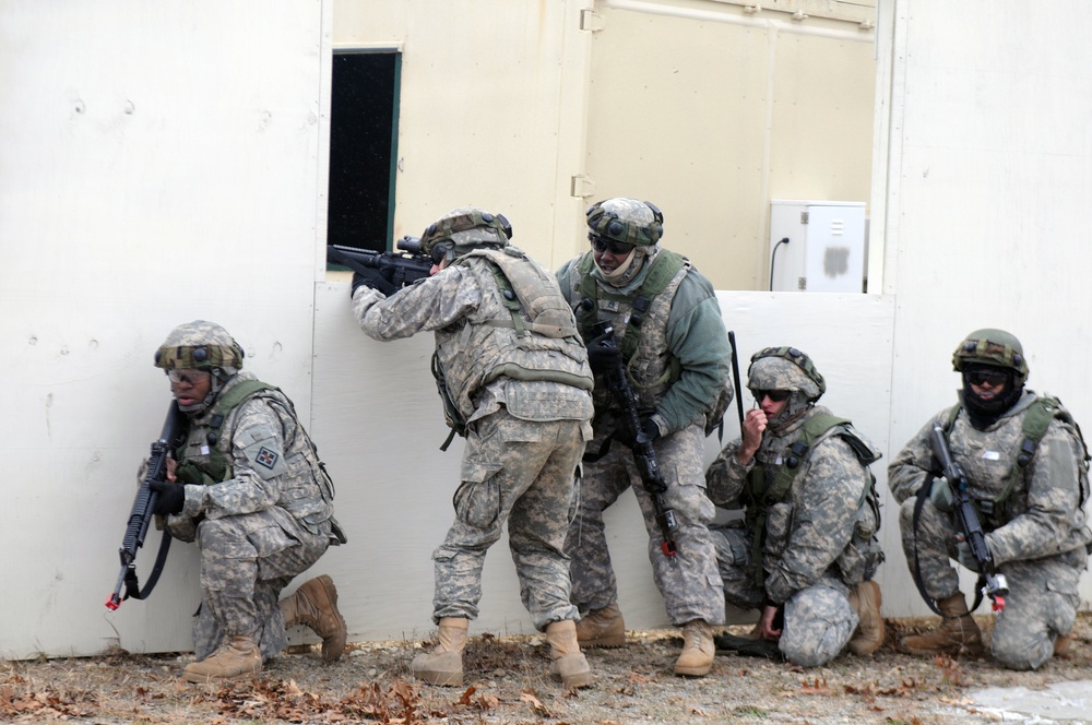 Mock Battles Help Sapper Unit Sharpens Combat Skills