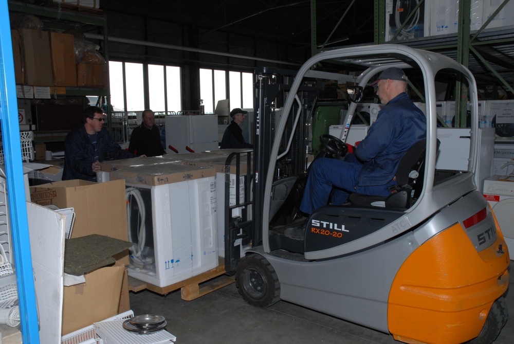 CFMO furniture unloading