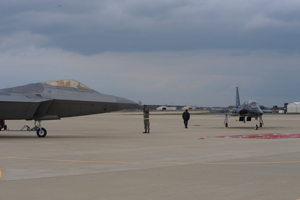 DVIDS - Images - F-22 Raptor [Image 2 of 2]