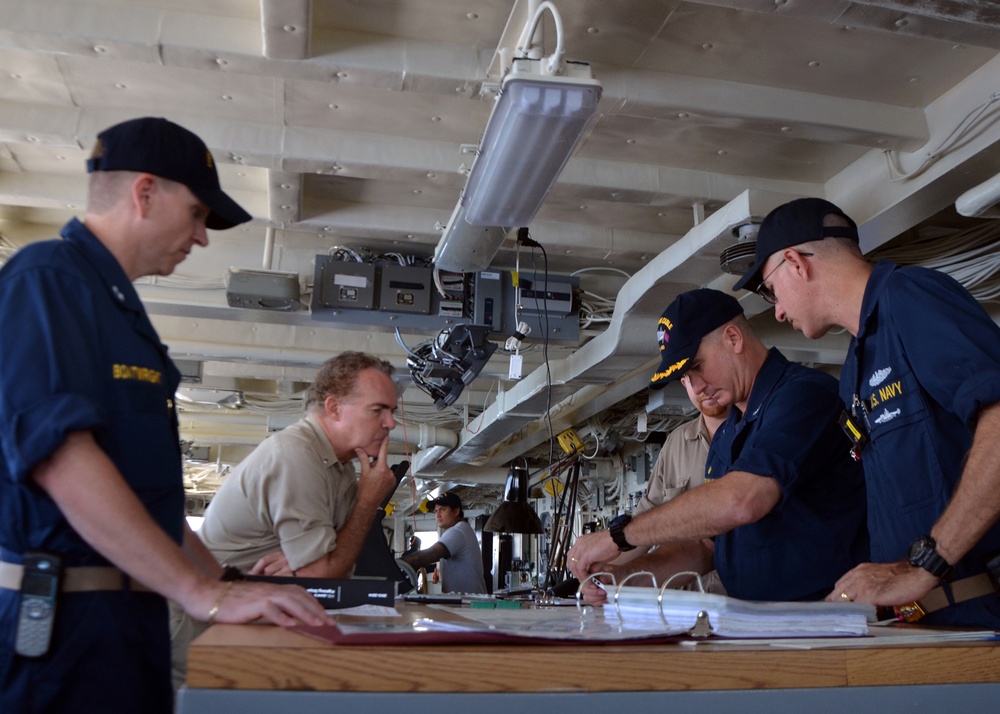 USS Frank Cable operations