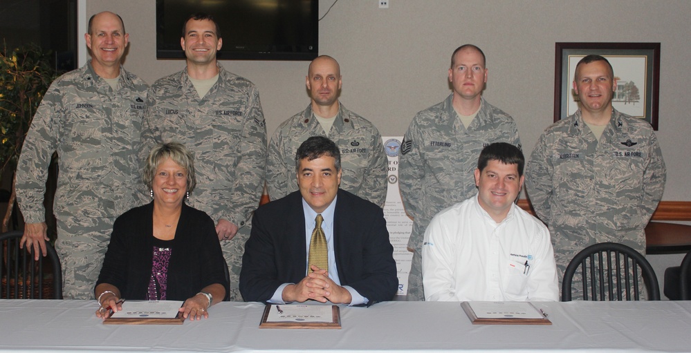 Four Tennessee employers sign statement of support for Guardsmen