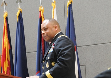 Army Reserve Unit Receives Superior Unit Award during 106th Birthday of Army Reserve