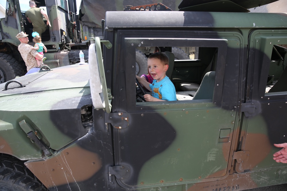 New River honors military children's service