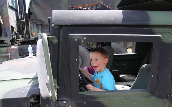 New River honors military children's service