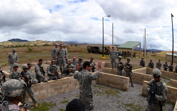 Illinois National Guard Special Forces train with Puerto Rico National Guard