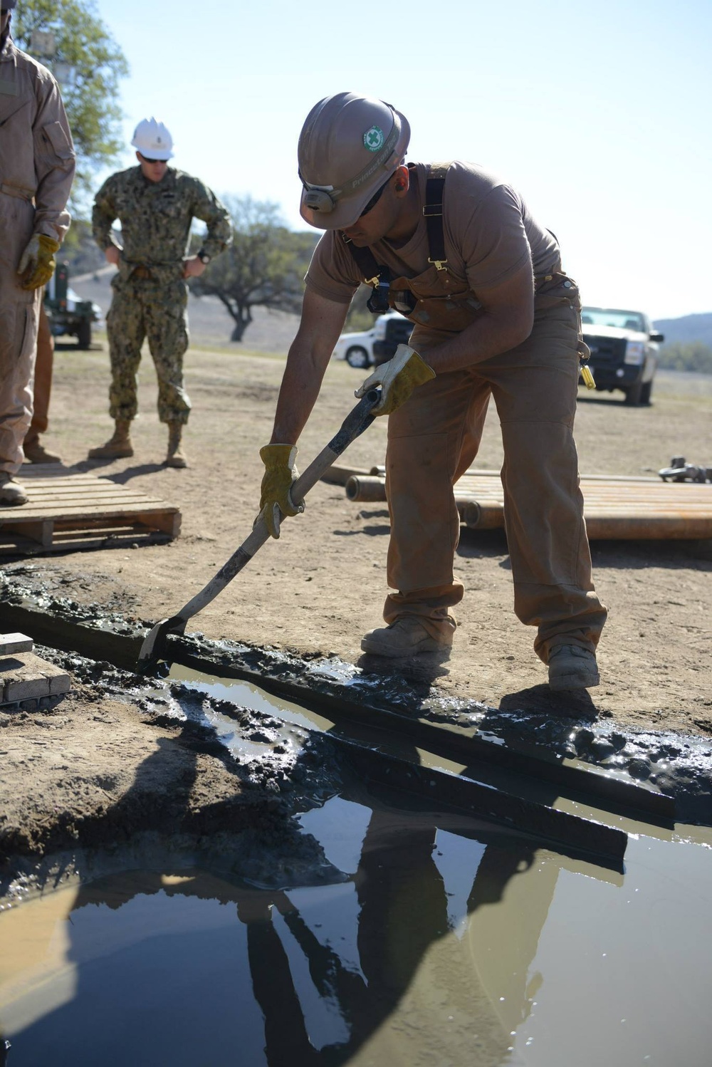 NMCB 4 Water Well Drilling Team conducts Operations in Field Training Exercise