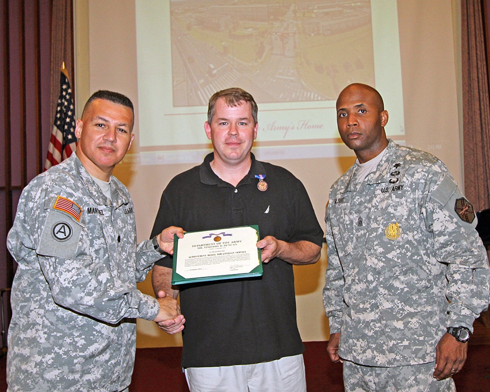 USAGO employees' achievements recognized during meeting