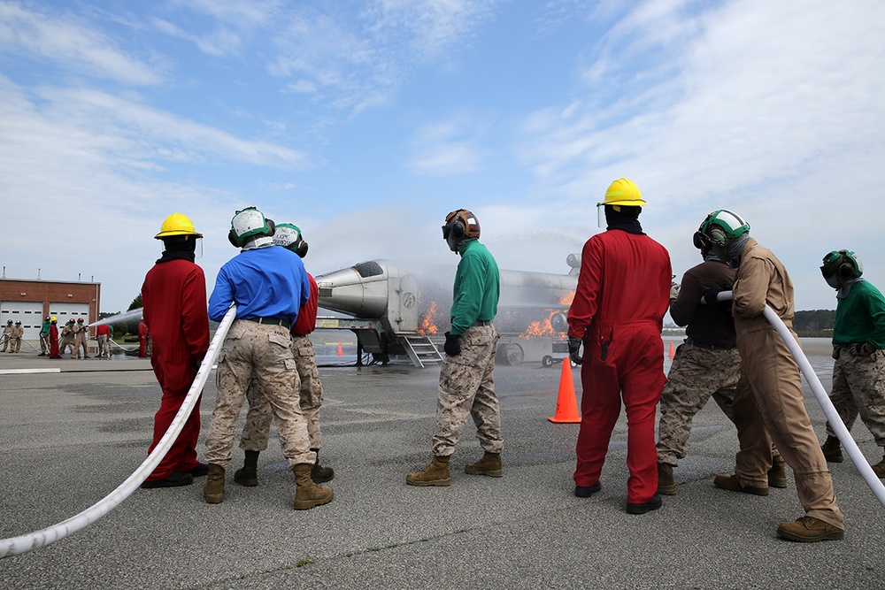 VMA-542 Marines learn shipboard firefighting