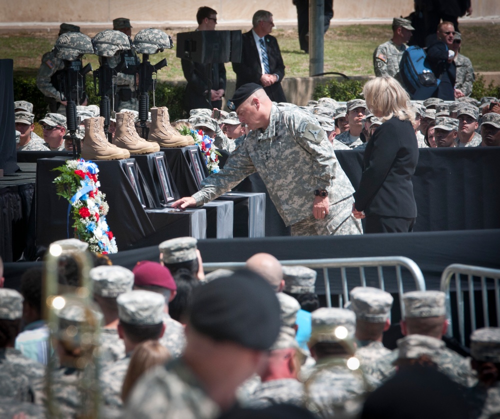 Fort Hood shooting victims honored at memorial ceremony
