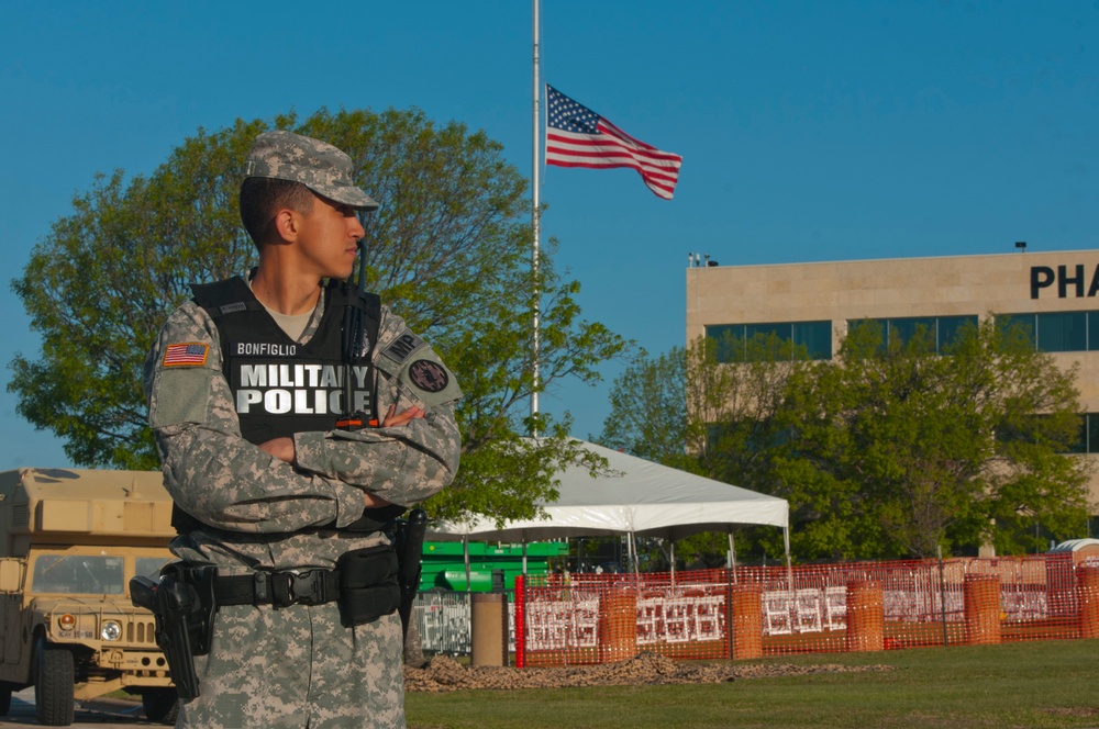 Fort Hood shooting victims honored at memorial ceremony