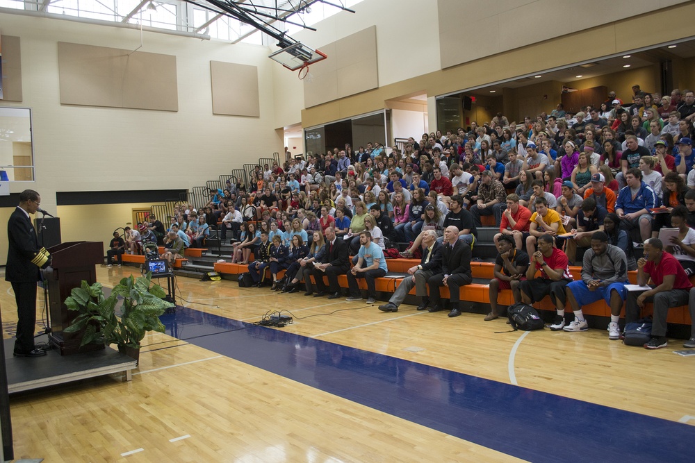 Commander, US Strategic Command visits Midland University