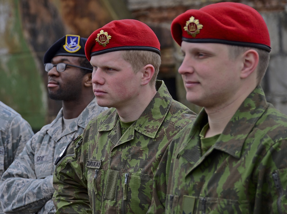 48th AEG defenders train with Lithuanian partners