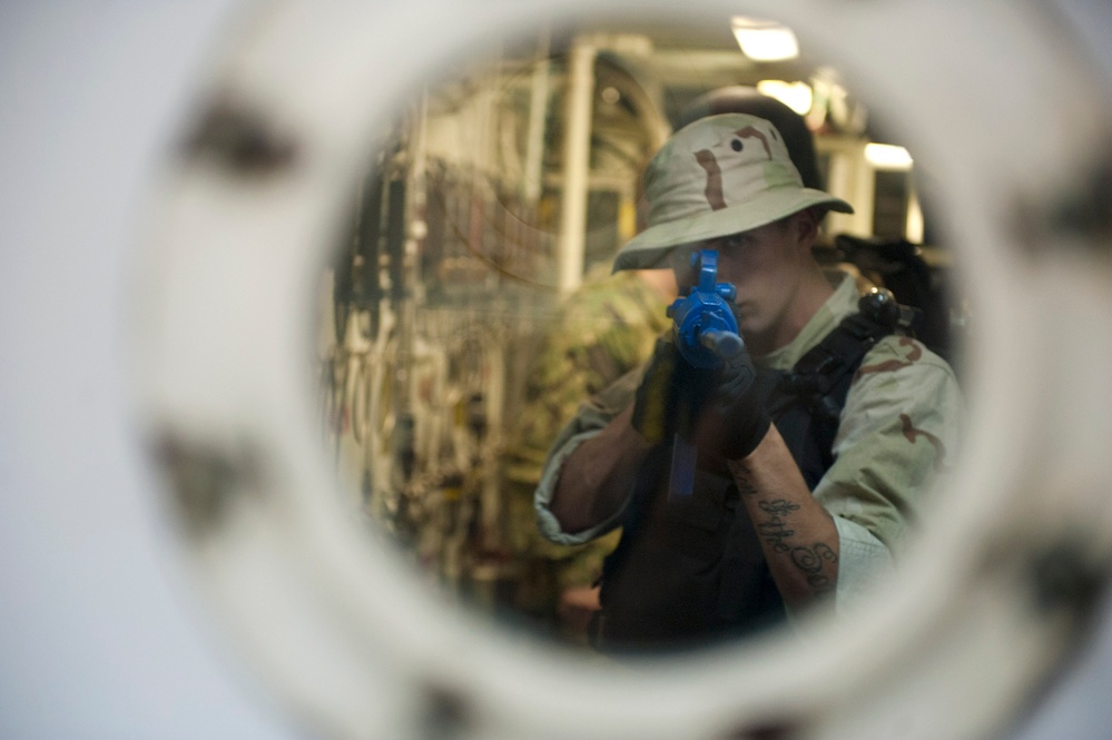 USS Arleigh Burke visit, board, search and seizure exercise