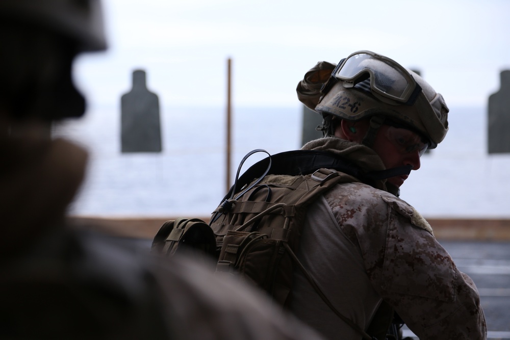 11th Marine Expeditionary Unit's raid force conducts combat drills