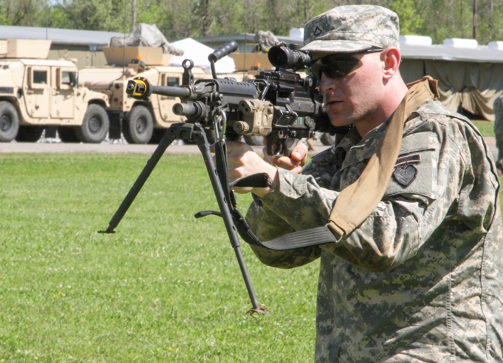 4-25 Soldiers prep for JRTC