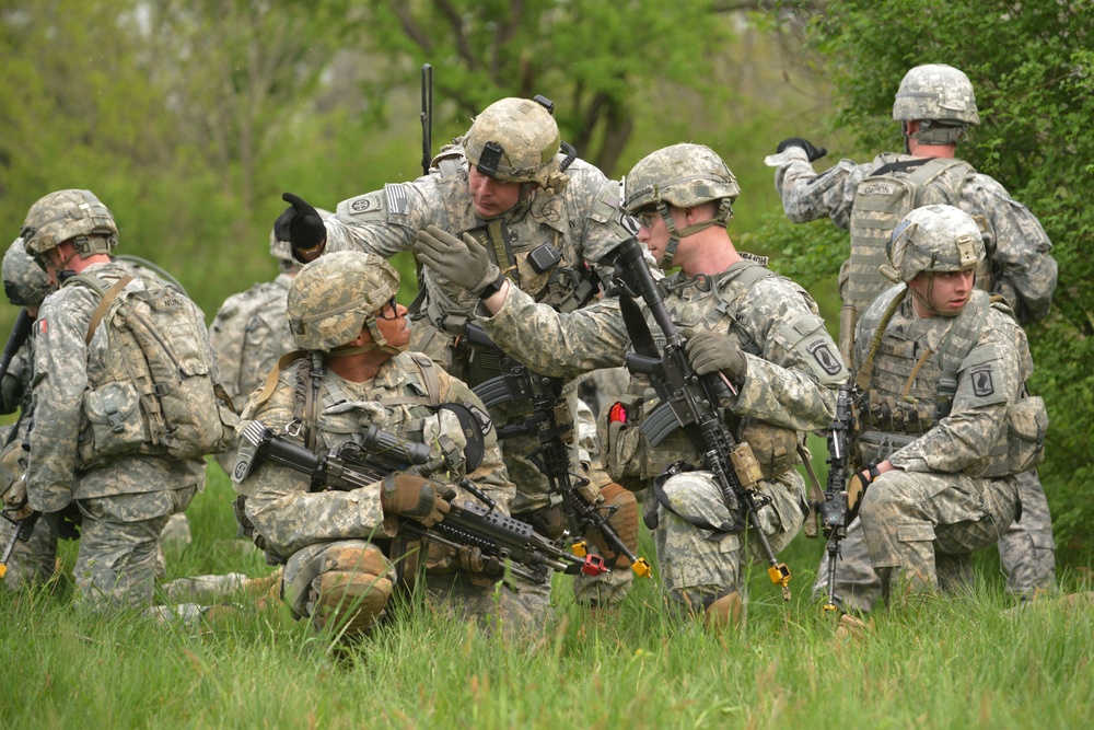 Company C, 2nd Battalion, 503rd Infantry Regiment, 173rd Infantry Regiment Combat Team (Airborne), conduct infantry training near Osoppo, Italy