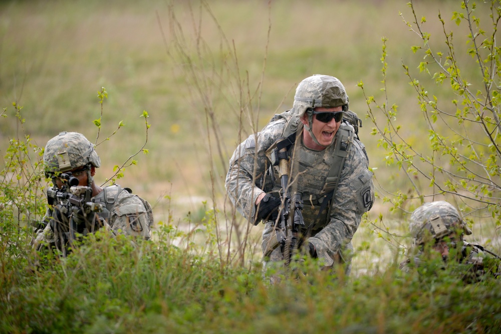 Company C, 2nd Battalion, 503rd Infantry Regiment, 173rd Infantry Regiment Combat Team (Airborne), conduct infantry training near Osoppo, Italy
